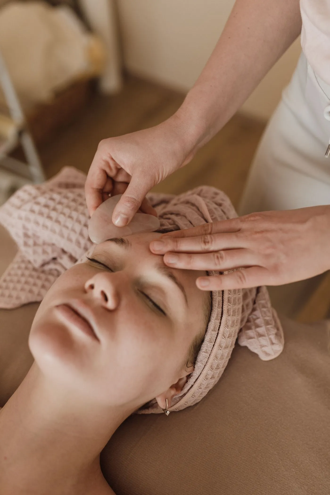 Hint Baş Masajı — Olia Spa
